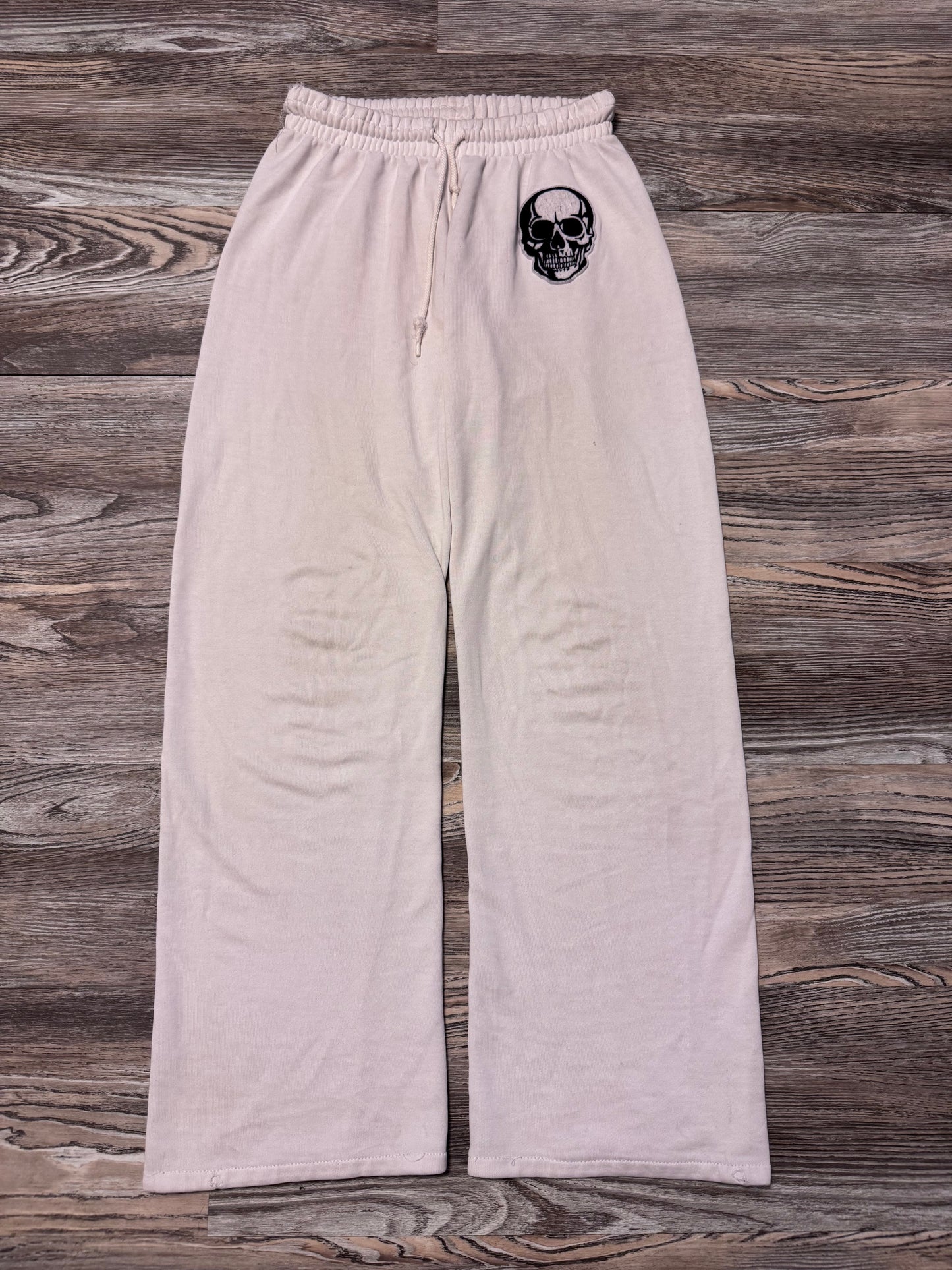 Number Nine " Dream Baby Dream " White Skull Sweats